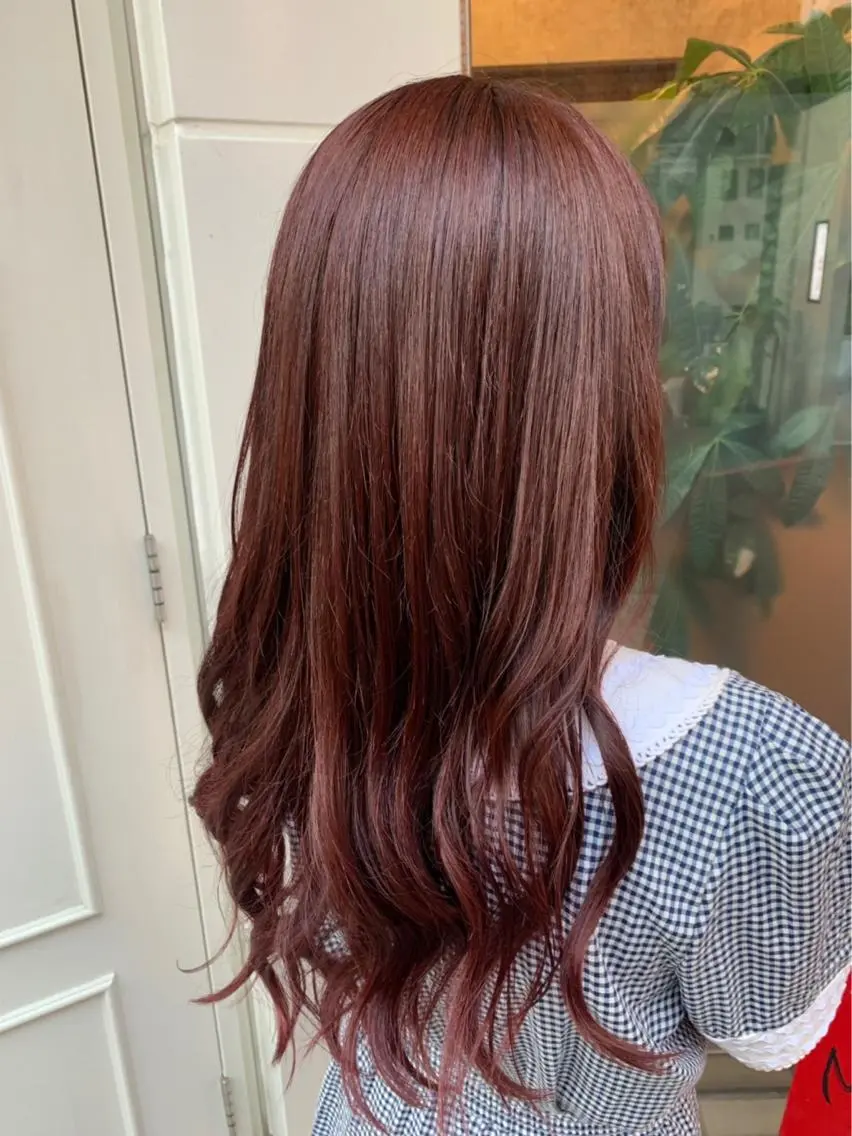 セミロング カラー ピンクカラー バイオレットカラー 🫟Blanco🫟 Color&Careのヘアスタイル