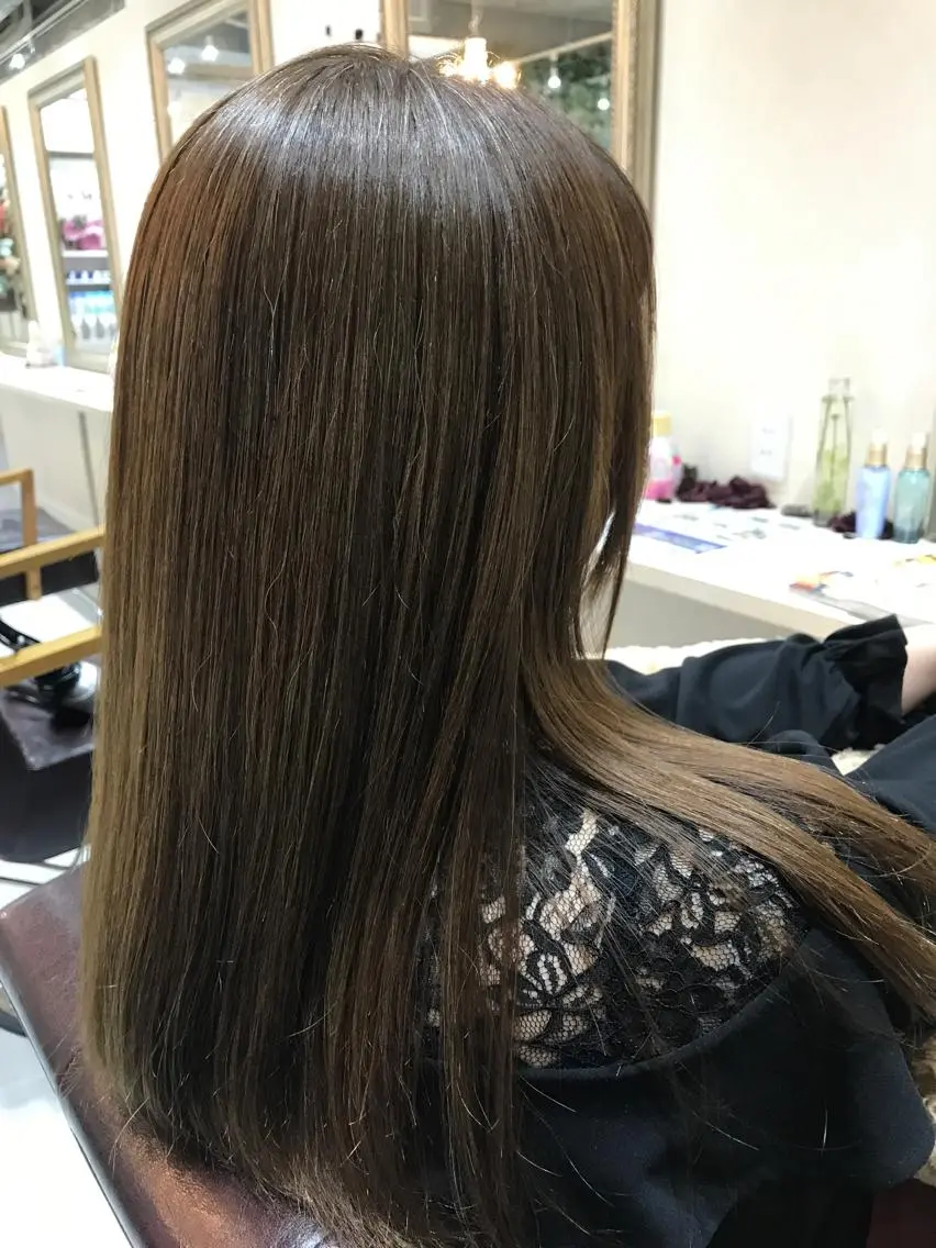ロング カラー Seventh Senseのヘアスタイル