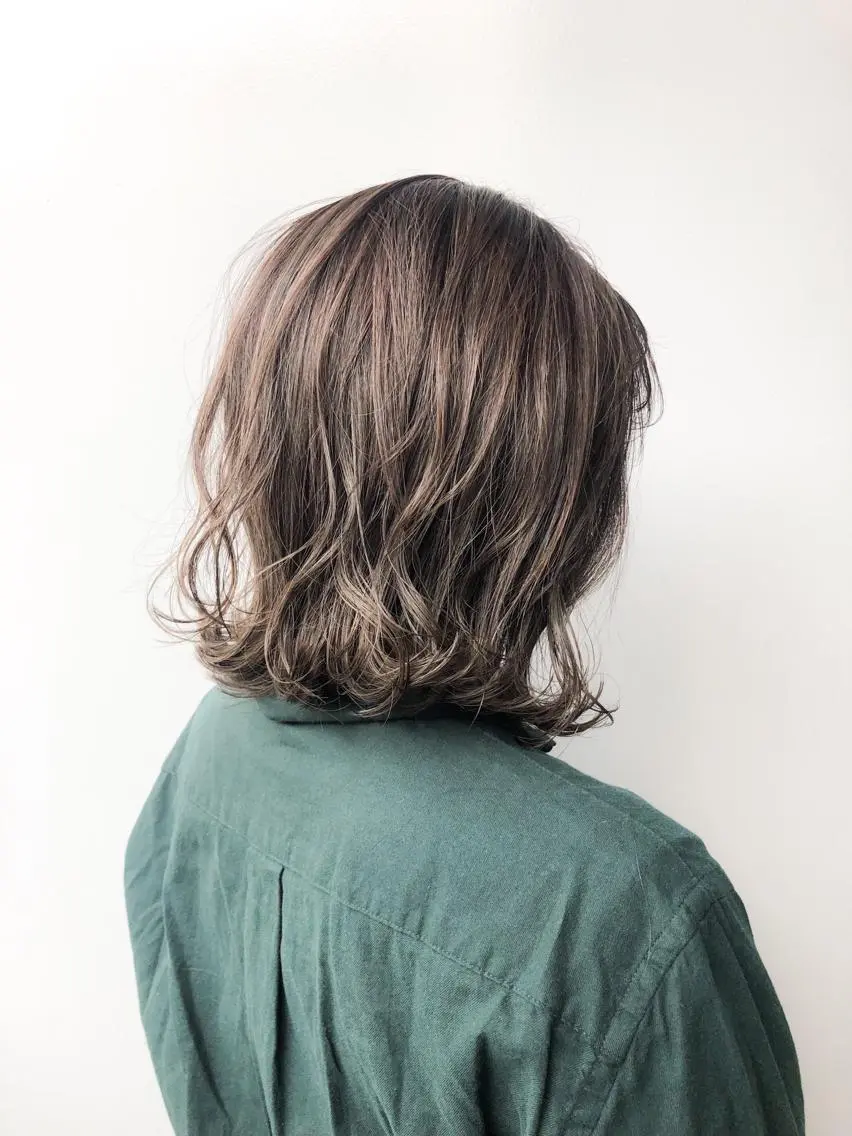 ミディアム カラー パーマ ヘアアレンジ メンズ キッズ ネイル マツエク・マツパ メンズハイライト 透明感カラー グレージュ ハイライトカラー ボブ 当日予約⭕️ Rene’のヘアスタイル