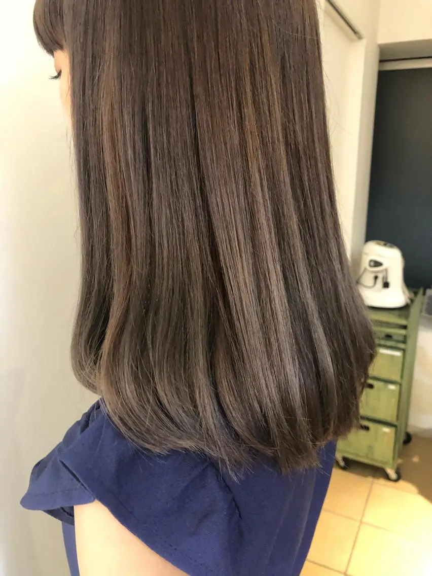 ロング カラー グレージュ ヘアカラー トリートメント 韓国hair ·͜· watanabeのヘアスタイル
