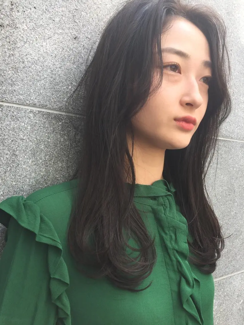 ミディアム 切りっぱなしボブ ミディアムパーマ アッシュ ボブ 外国人風カラー ショート職人 美容師【KENTA】のヘアスタイル