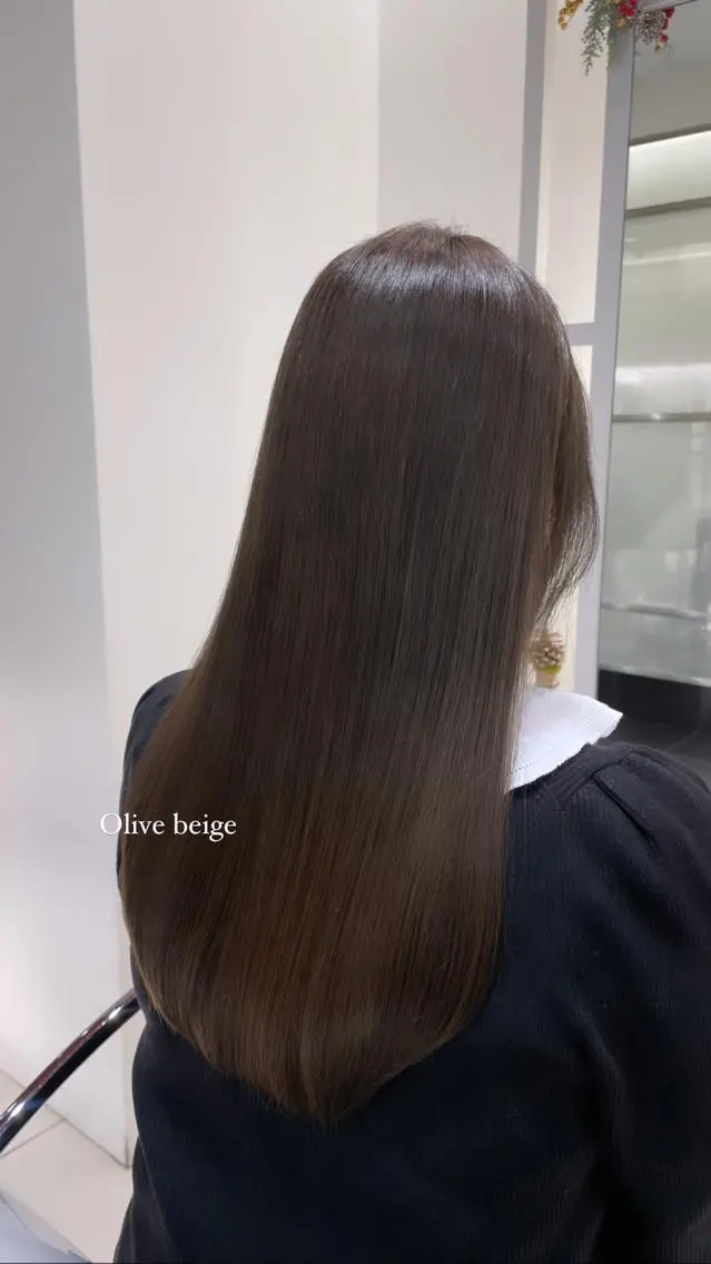 ロング カラー オリーブカラー BiBi 武田 あやのヘアスタイル