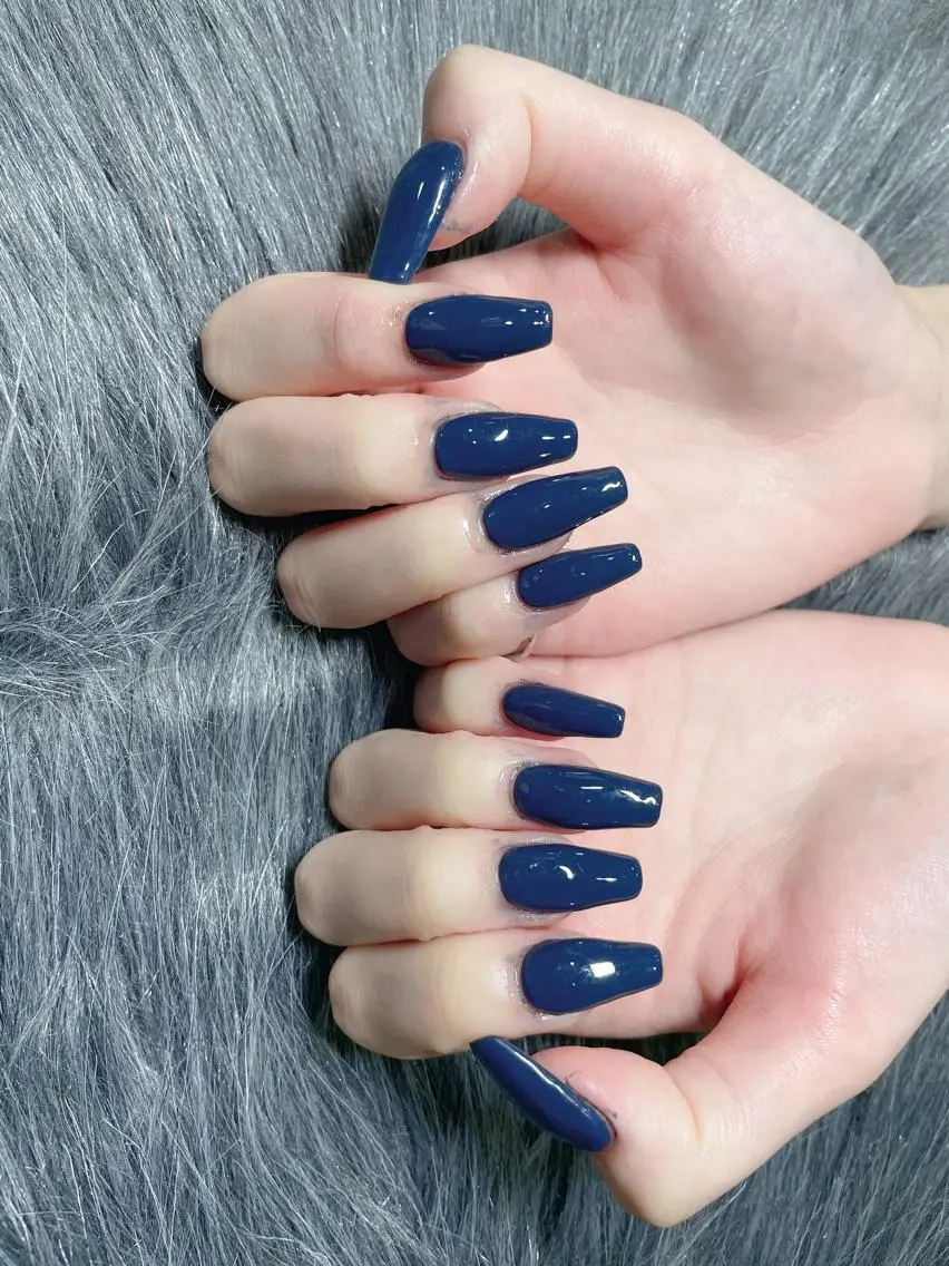 ミディアム ネイル 《LB》ラブリエ Nail&eyeのマツエク・マツパデザイン