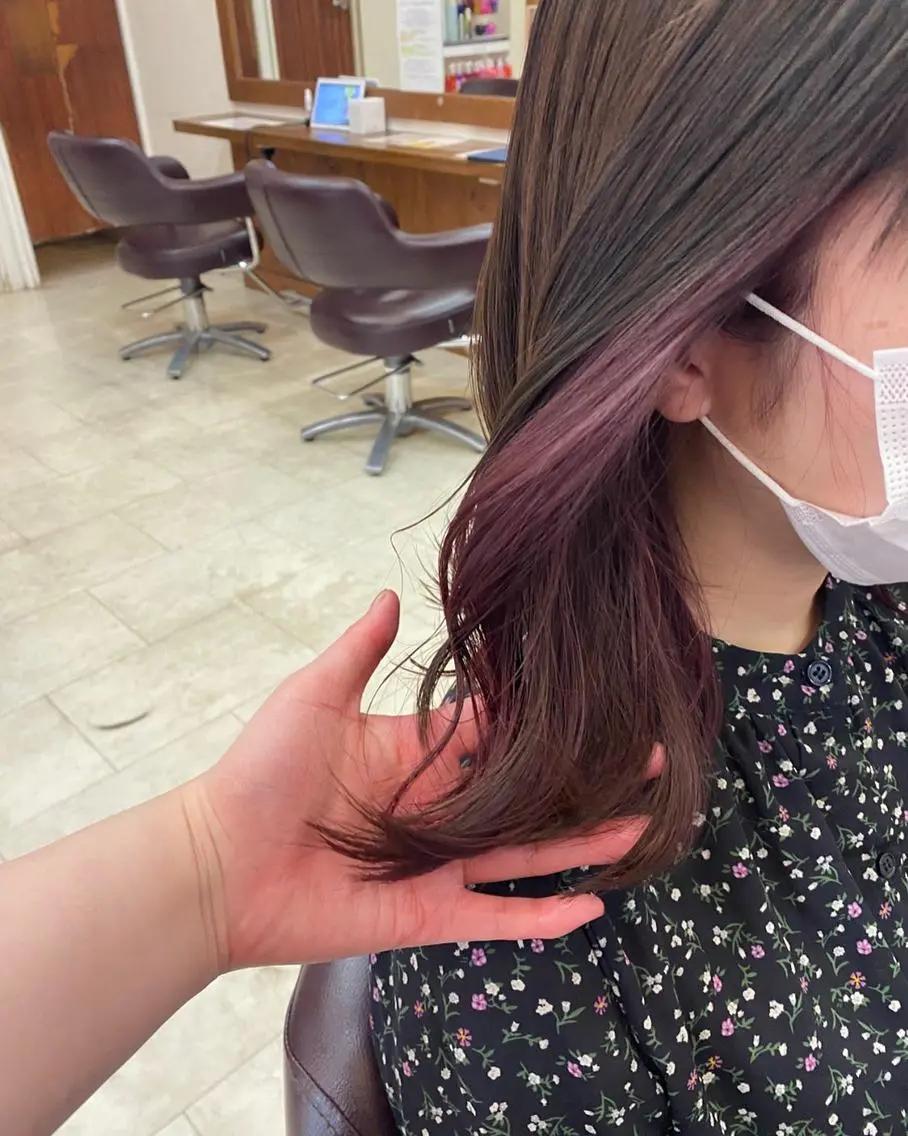 ショート カラー ハイライトカラー インナーカラー ラベンダーカラー ハイライト 髪質改善 justbeauty CiNQのヘアスタイル