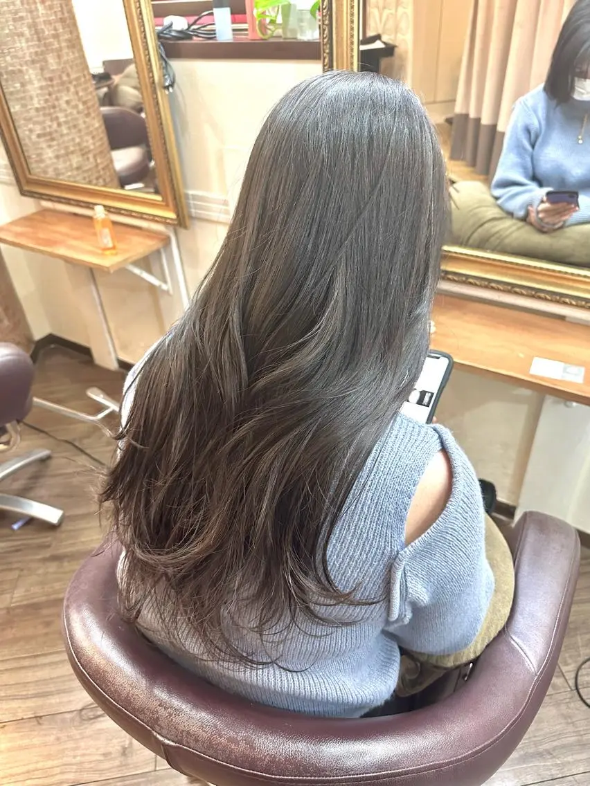 ロング カラー ヘアカラー トリートメント 🌱ケミカル美容師 未来を綺麗に🌱優吾のヘアスタイル