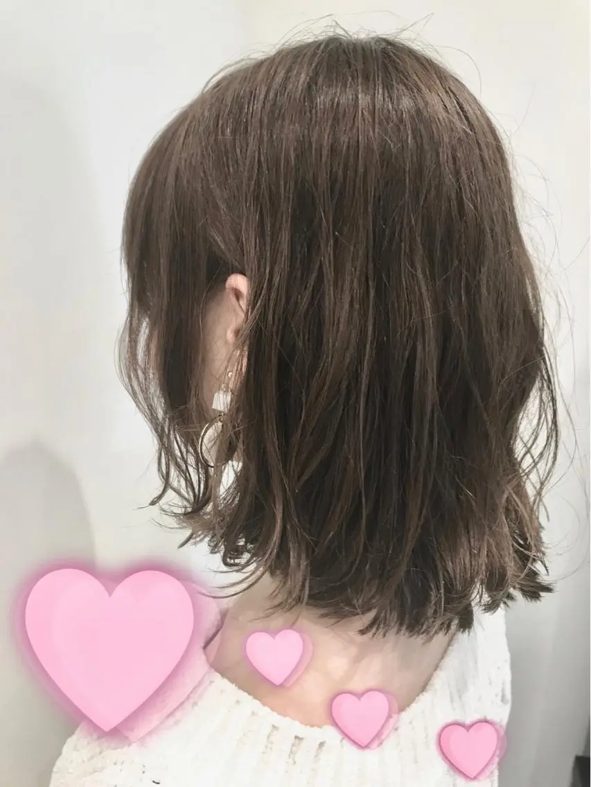 ミディアム カラー ミディアムパーマ ベージュカラー オリーブベージュ ボブ 新宿駅近♡個室 ♡関口三都季🌜のヘアスタイル