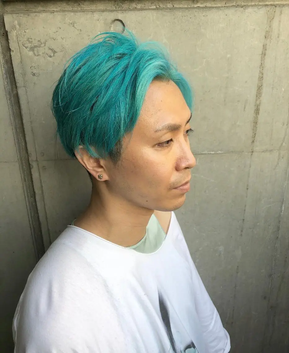 ショート カラー メンズ メンズブリーチ ブリーチ ブルーカラー ダブルカラー Kimura Miyukiのマツエク・マツパデザイン