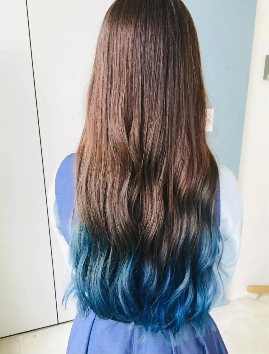 ロング カラー ブルーカラー 船津武俊 フナツタケトシのヘアスタイル