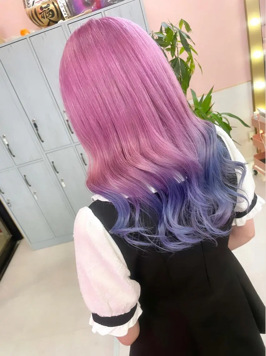 セミロング カラー 町田ブリーチデザイン 🌈MANATOのヘアスタイル