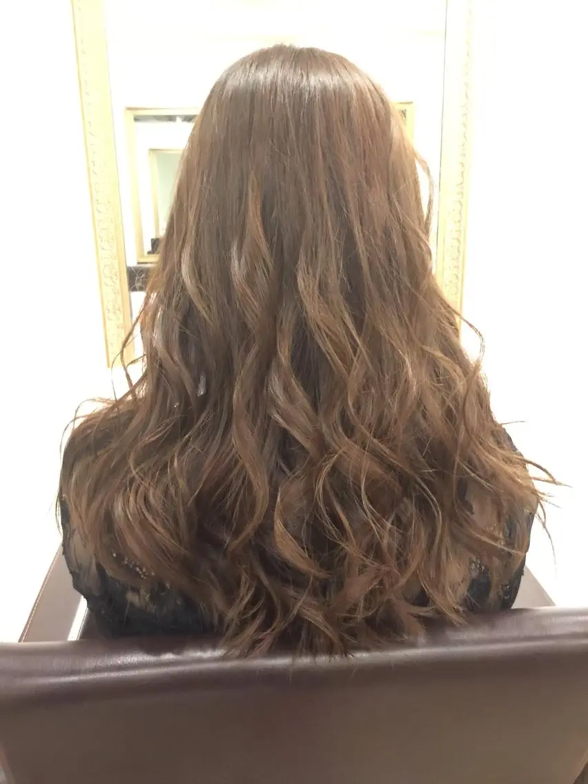 セミロング カラー グレージュ 美髪・艶髪特化美容師 RYOJIのヘアスタイル