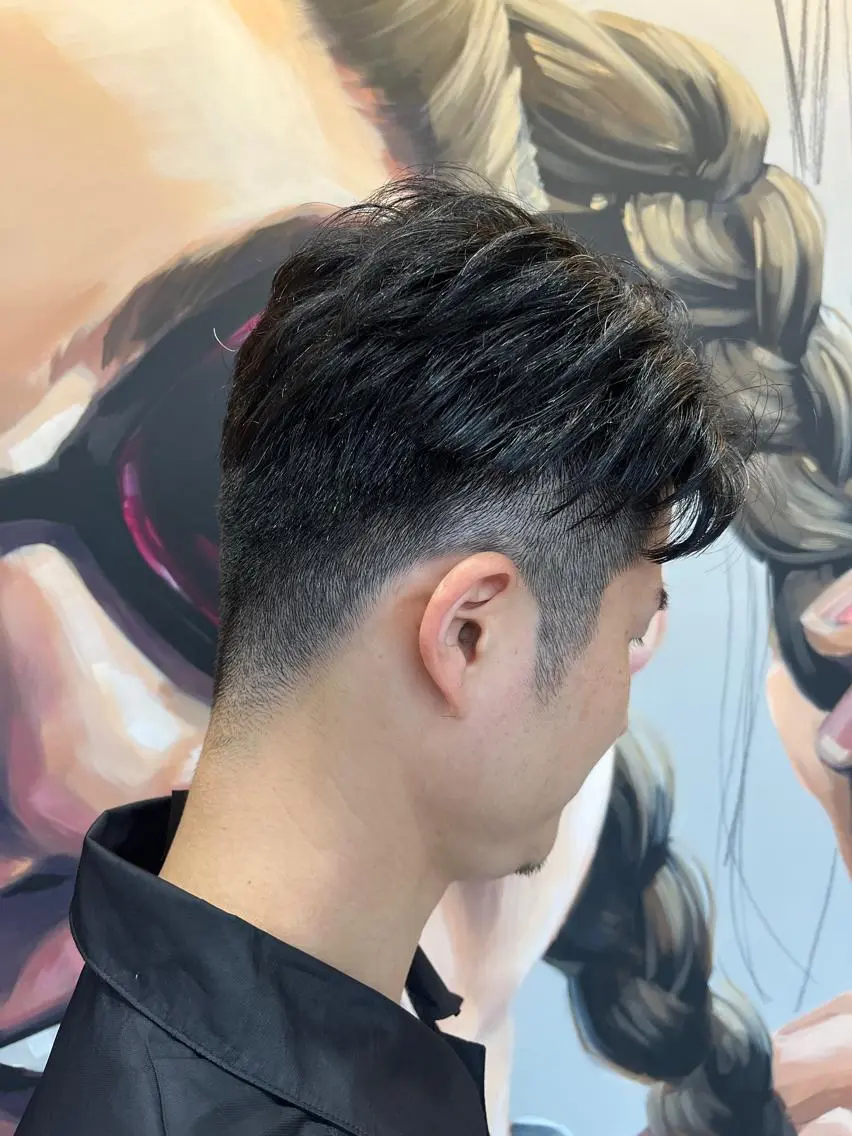 ショート カラー パーマ ヘアアレンジ メンズ キッズ ネイル マツエク・マツパ アイブロウ メンズブリーチ メンズハイライト メンズインナーカラー メンズ韓国風 ブリーチ 久木原 ゆりのヘアスタイル