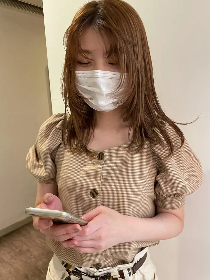 ミディアム カット トリートメント 大人girly🛋️ 🤍yukakoのヘアスタイル