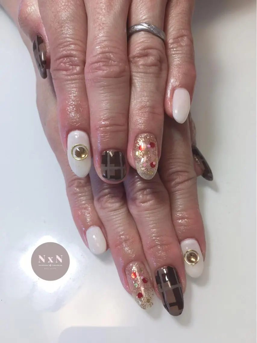 ネイル ブラウン ジェルネイル ぷっくりネイル nail salon N×Nのネイルデザイン
