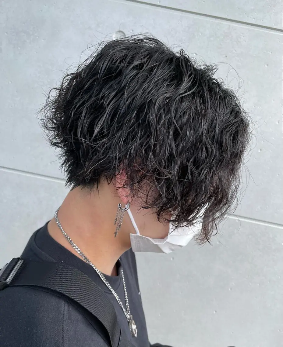 ショート カラー パーマ ヘアアレンジ メンズ キッズ センターパート L.E.M泉中央店長 小野寺優斗のヘアスタイル
