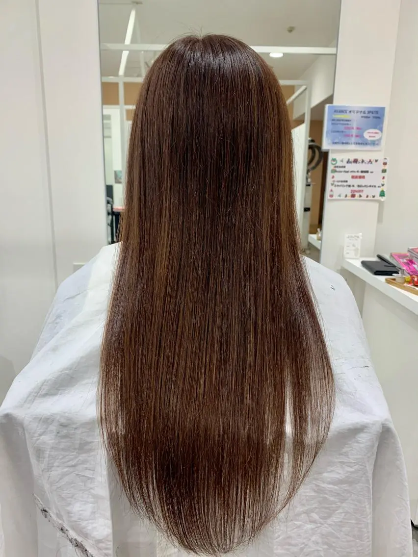 ロング カラー Adachi Fujikoのヘアスタイル