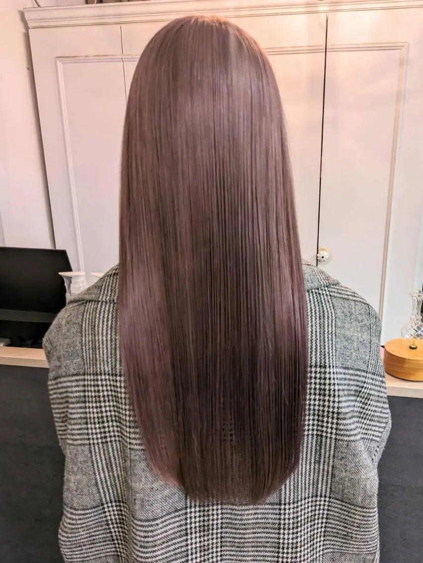 ロング ヘアカラー トリートメント ベージュ＊Spica 【ミルクティー】のヘアスタイル