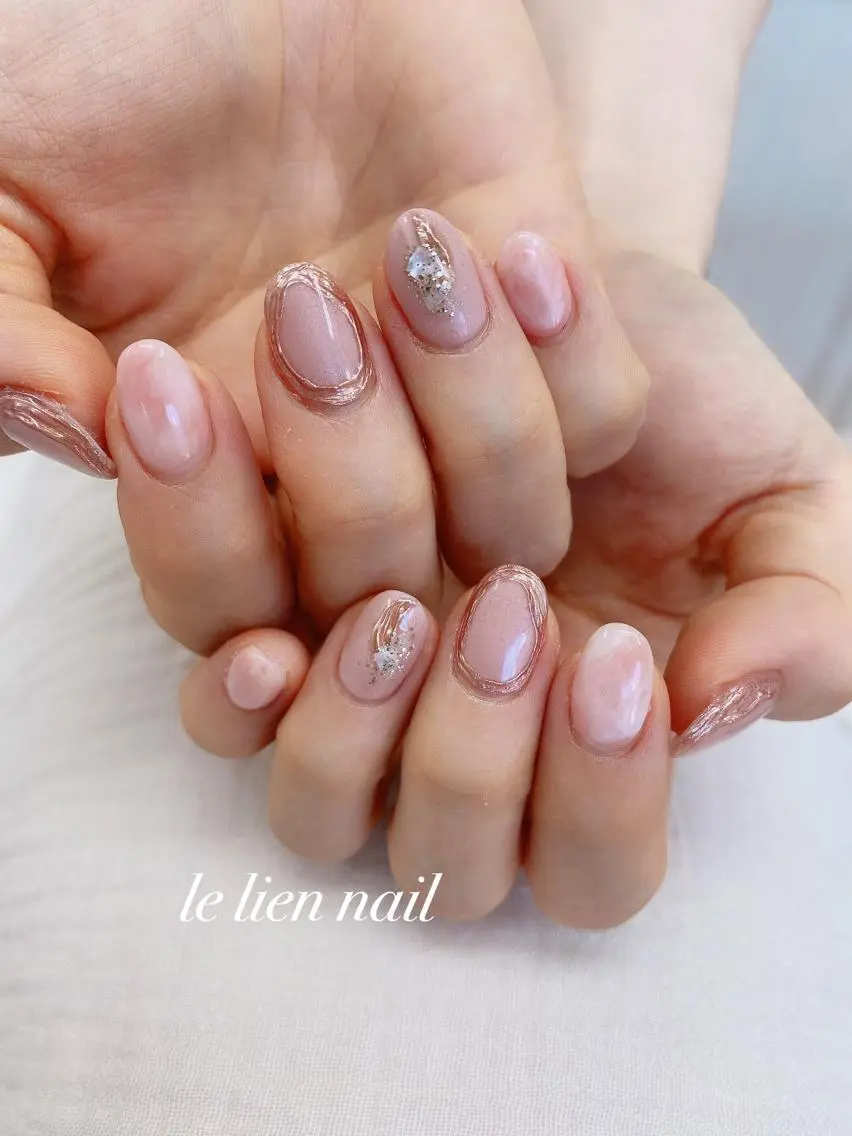 ネイル アートネイル ゴールド ニュアンスネイル ピンク le lien nailのネイルデザイン