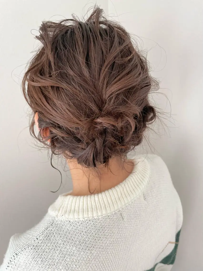 セミロング ヘアアレンジ ヘアセット かめやま ゆりのヘアスタイル