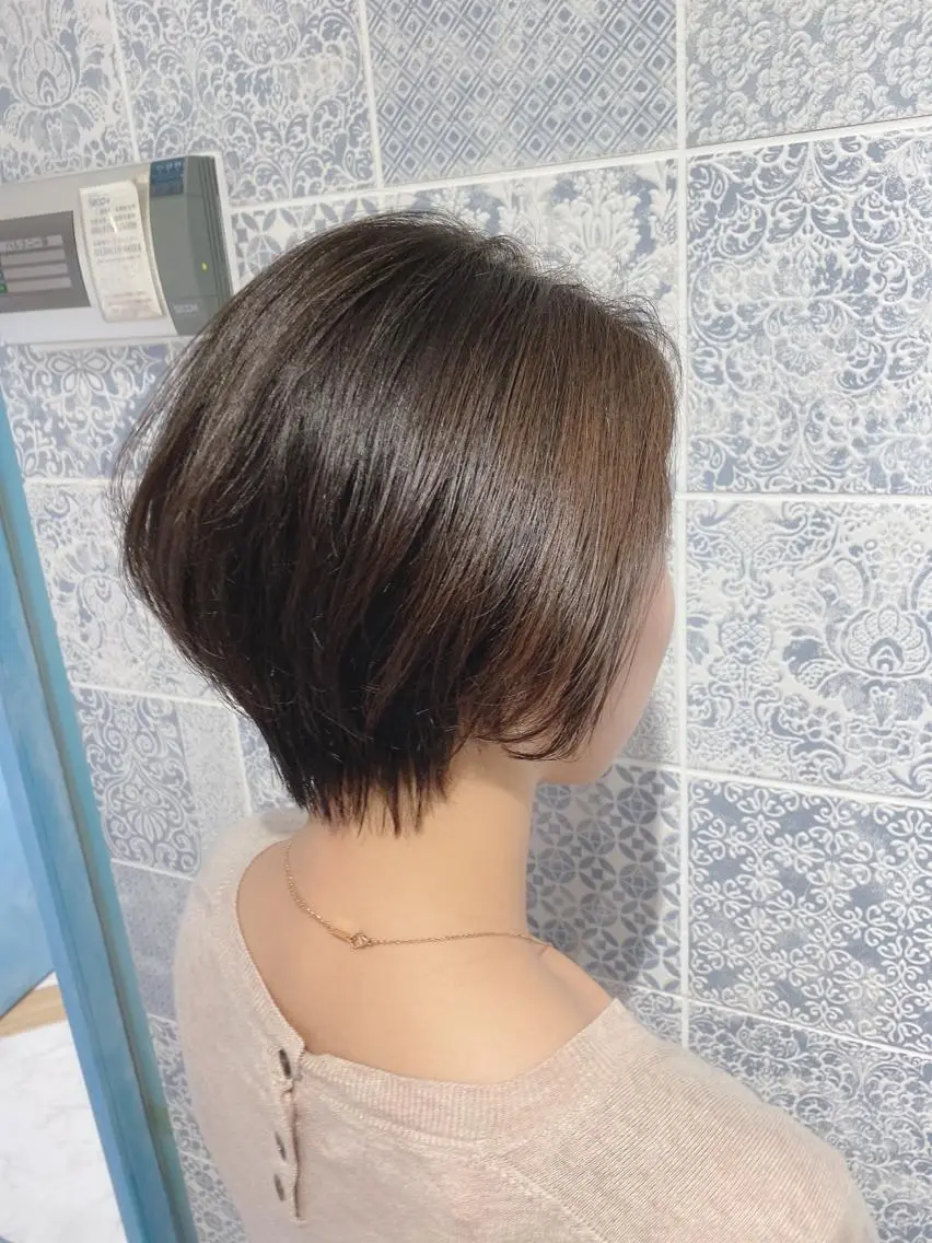 ショート カット ヘアカラー トリートメント 🌟モテ髪ショート 🌟店長　津賀涼のヘアスタイル