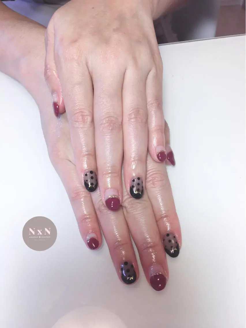 ネイル ボルドー ドット フレンチネイル ジェルネイル ぷっくりネイル nail salon N×Nのネイルデザイン