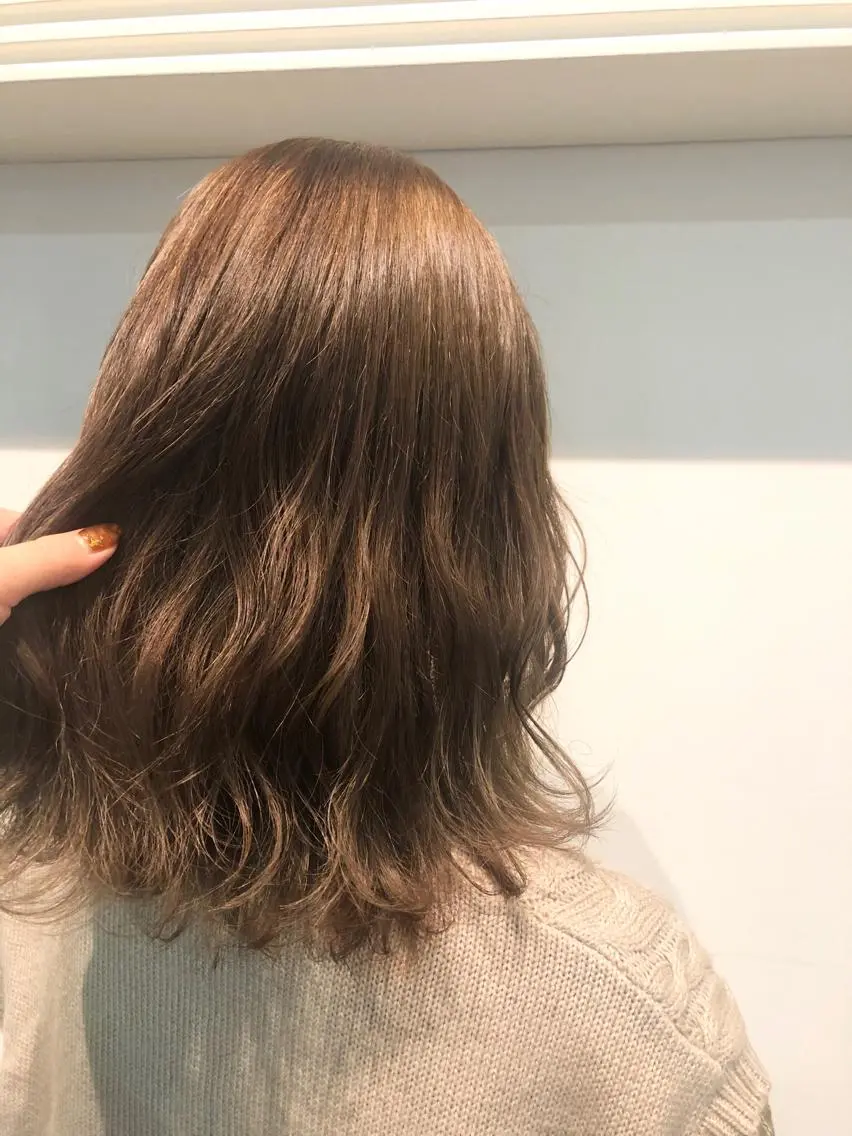ミディアム カラー ブリーチ 💐パーソナルカラー /市橋加菜💐のヘアスタイル