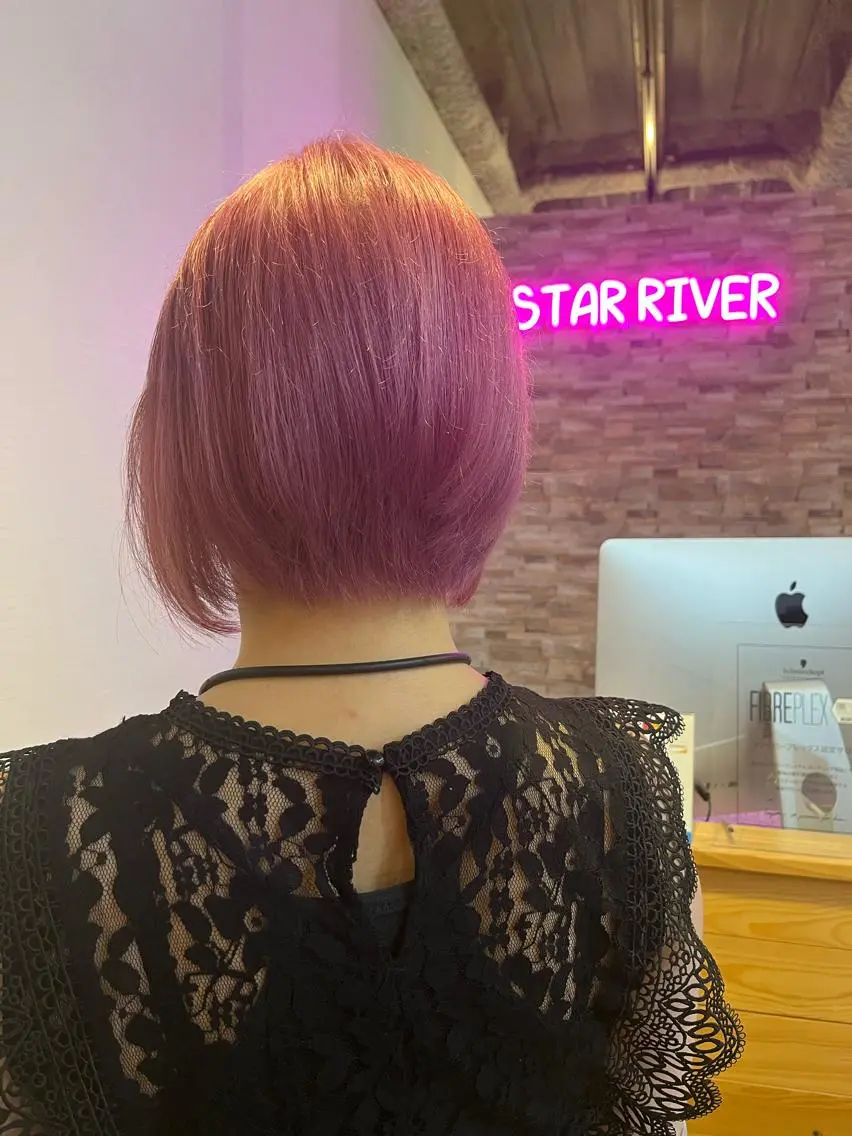 ショート カラー ヘアカラー&縮毛矯正 STAR☆RIVERのヘアスタイル