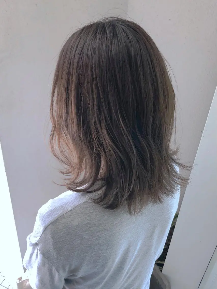ミディアム カラー グレージュ シアーグレージュ 三軒茶屋/髪質改善 やまなかのヘアスタイル