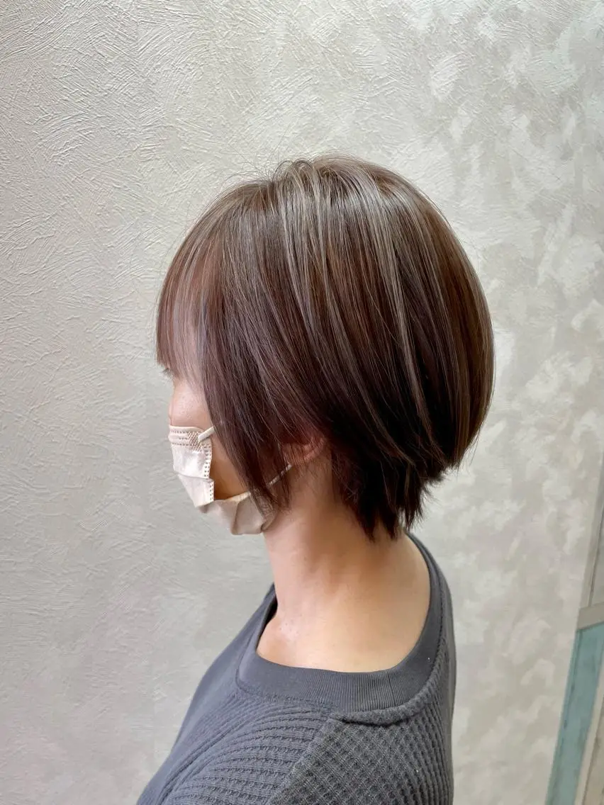 ショート カラー ハイライトカラー ハイライト カット ヘアカラー トリートメント 加藤 産休につき8月末までのヘアスタイル