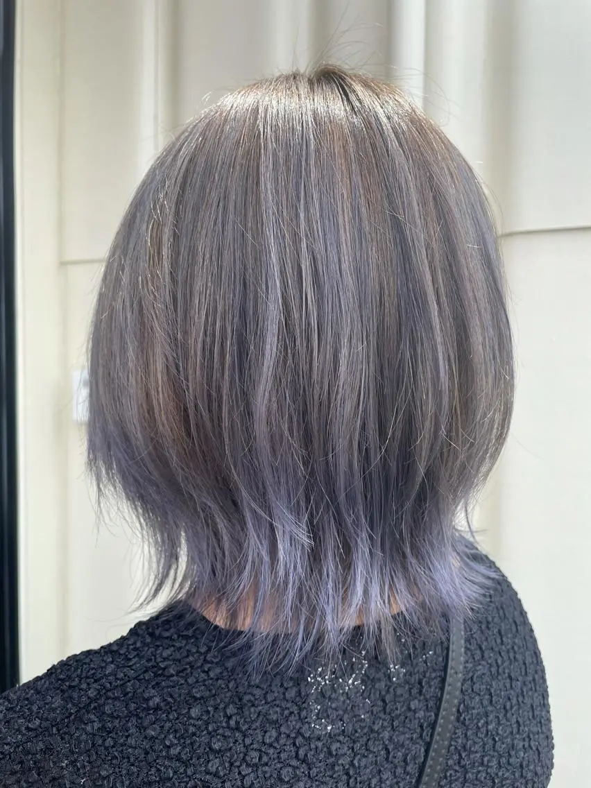 ショート カラー 田中 沙織のヘアスタイル