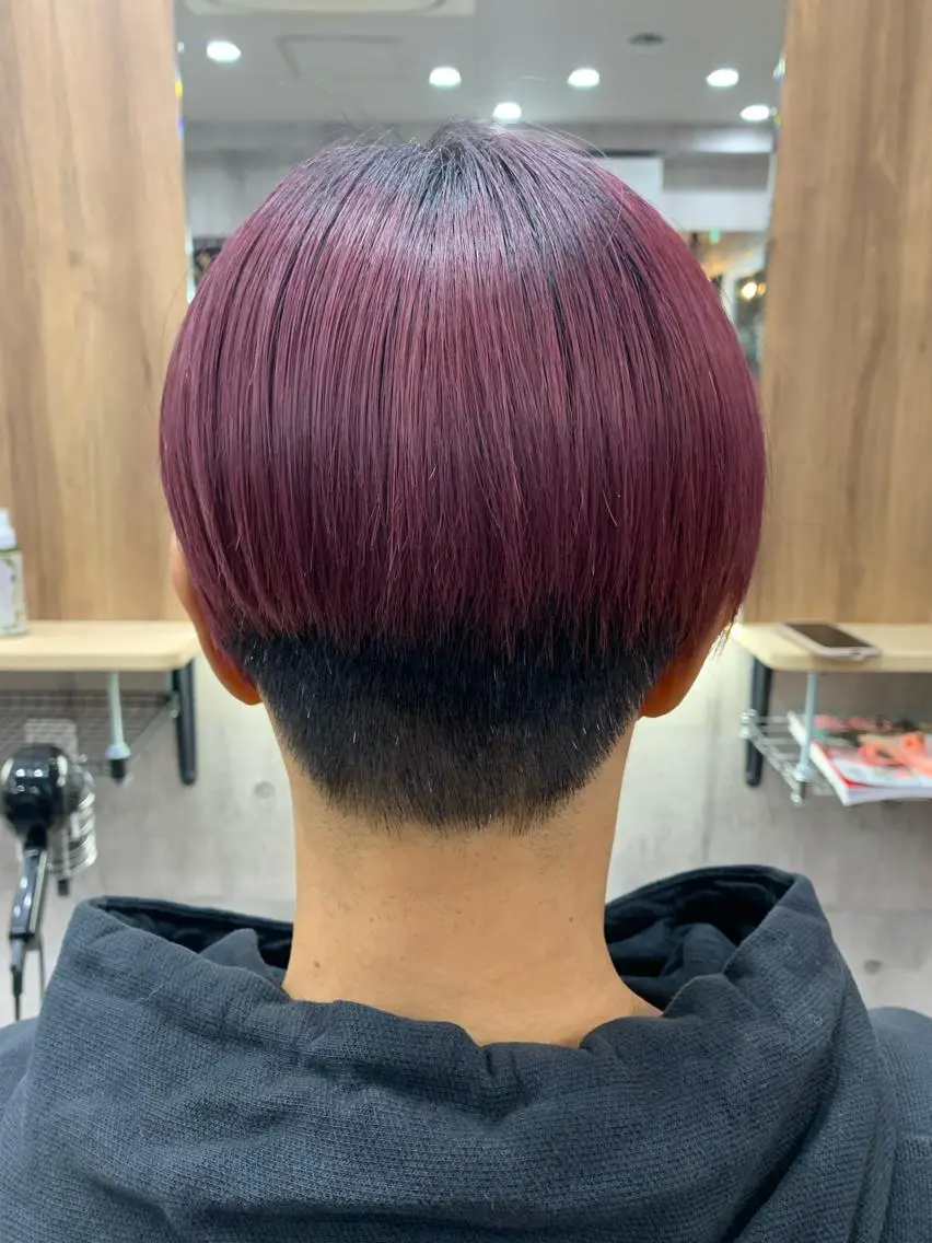 ショート カラー バレイヤージュ ブリーチ ケアブリーチ ダブルカラー グラデーションカラー ヘアカラー memento 斎藤大覚のヘアスタイル