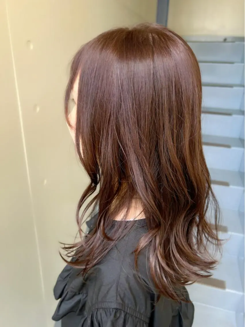 セミロング カラー 吉田 淳則のヘアスタイル