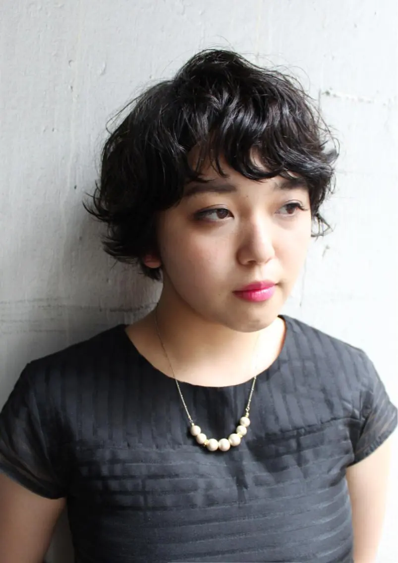 ショート 桑名 淳のヘアスタイル