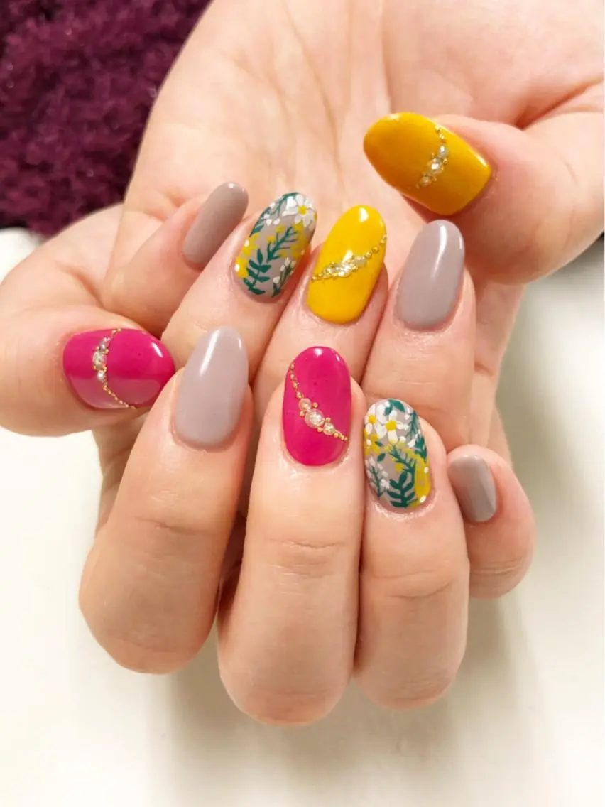 ネイル アートネイル フラワーネイル KIREIE NAILSのネイルデザイン