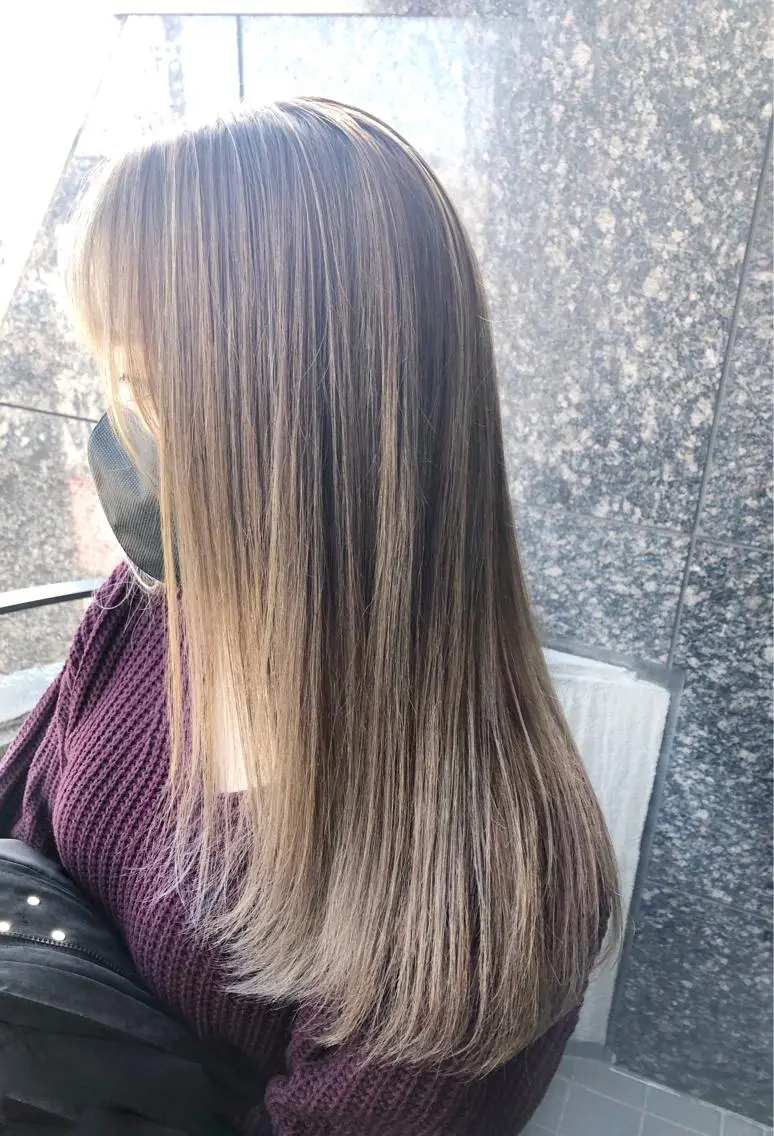 セミロング カラーアンドケアリタ kitamuuuのヘアスタイル