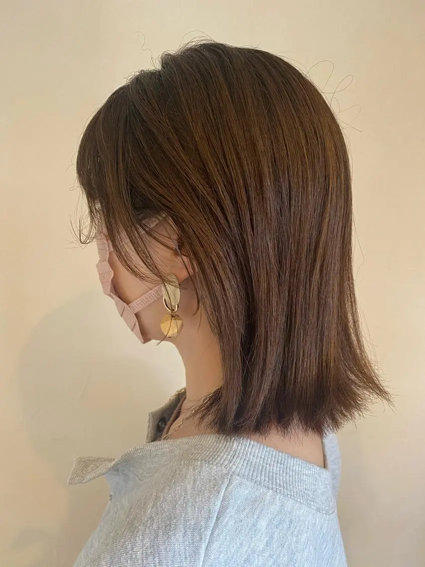 セミロング カット ヘアカラー トリートメント 柴山 美芽のヘアスタイル