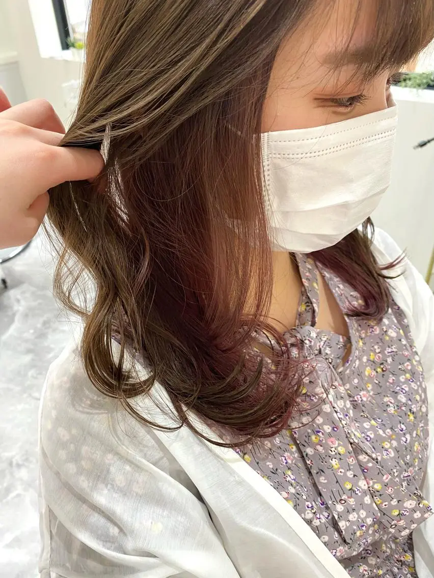 ロング カラー ブリーチ インナーカラー ピンクカラー 暖色カラー✨️ 門内 梨真のヘアスタイル