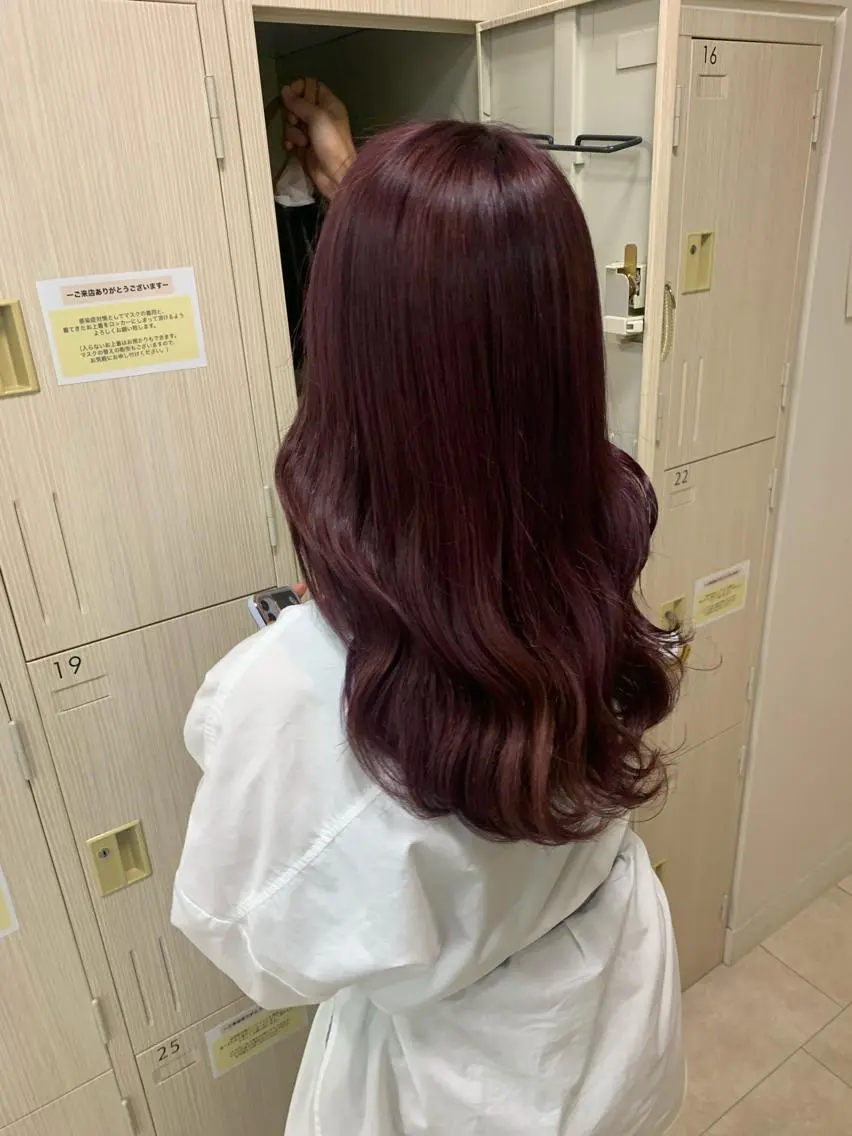 セミロング カラー 暖色/ブリーチカラー 🎀 M i k uのヘアスタイル