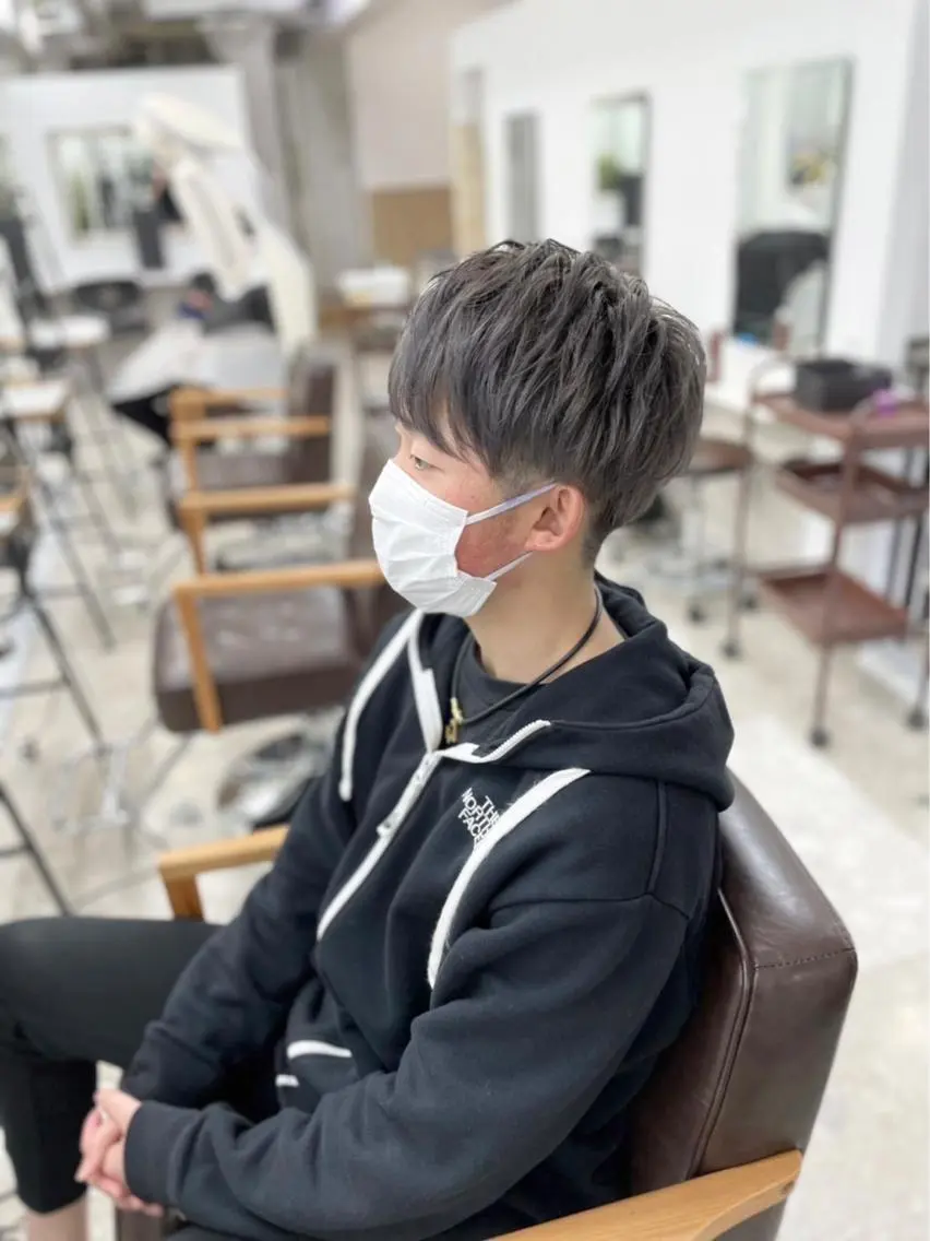 カラー メンズ ダブルカラー カラー特化サロン ピリナ相武台前のヘアスタイル