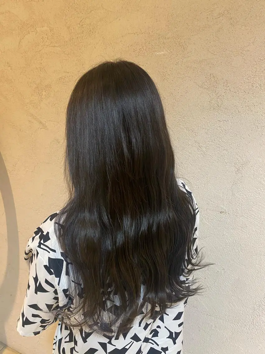 ロング カラー 竹添 有梨沙のヘアスタイル