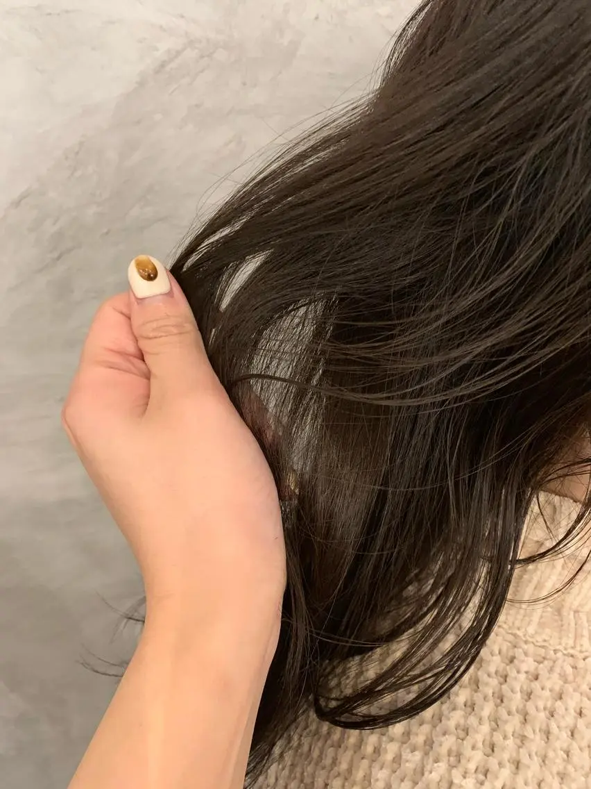 セミロング カラー ブリーチ ブラウンカラー ブリーチなしカラー みうら ありさのヘアスタイル