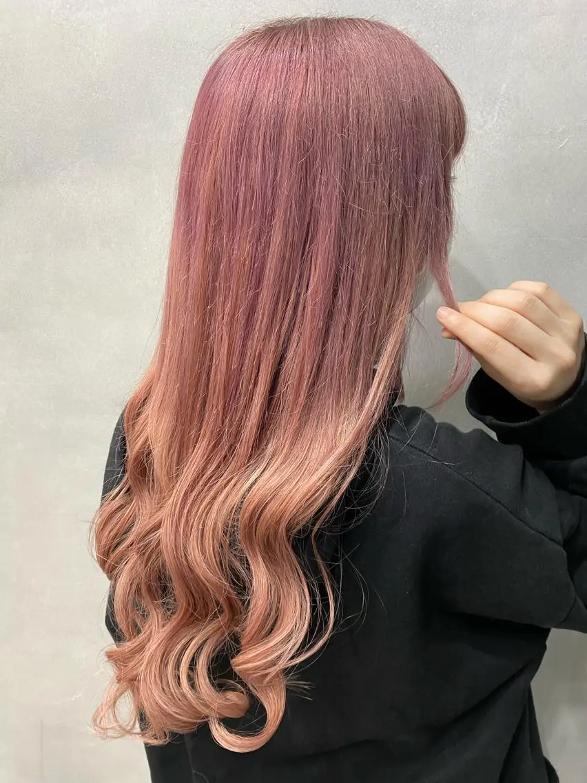 ロング カラー ヘアアレンジ FAAM Tsuneのヘアスタイル