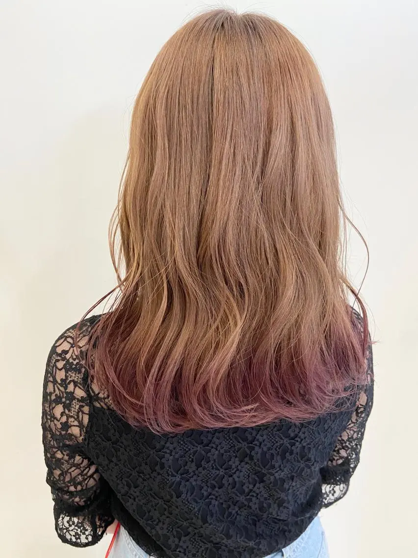 セミロング 野上 綾香のヘアスタイル