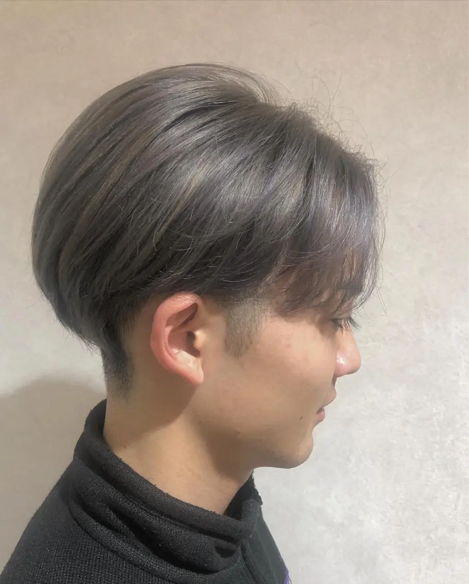 ショート カラー ブリーチ 透明感カラー グレージュ 🍓🍇 MAHO💞のヘアスタイル