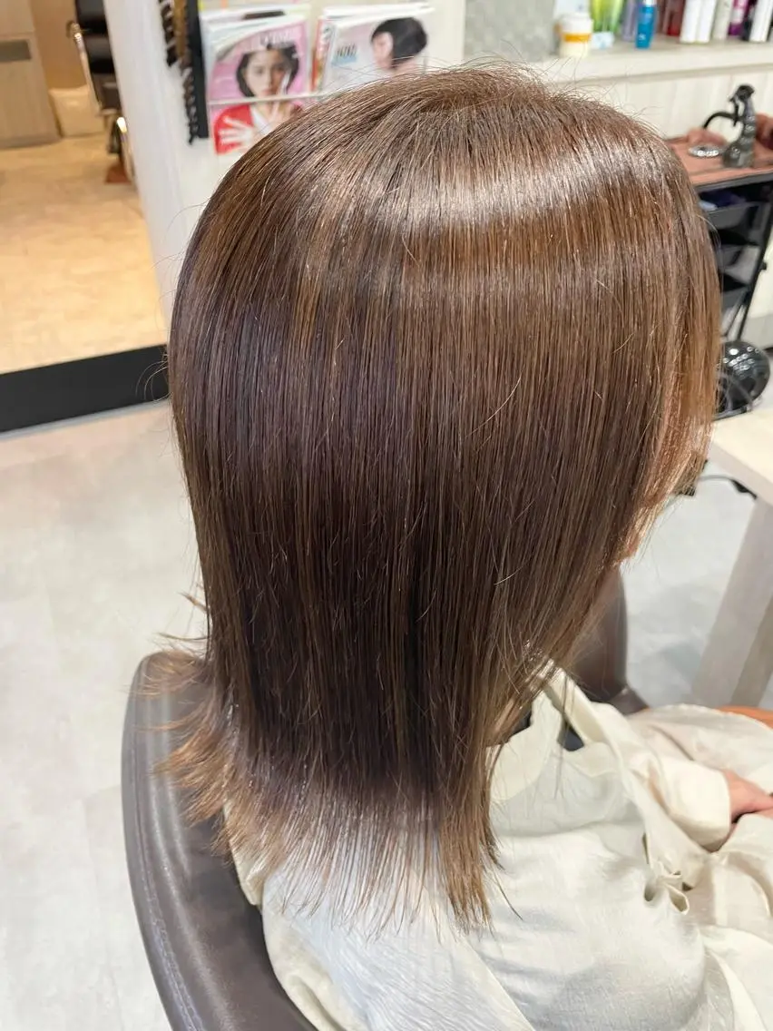 ミディアム 永田 まどかのヘアスタイル