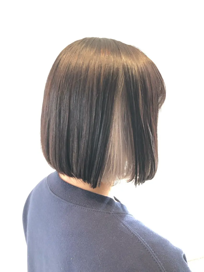 ミディアム ワタナベ テルマサのヘアスタイル