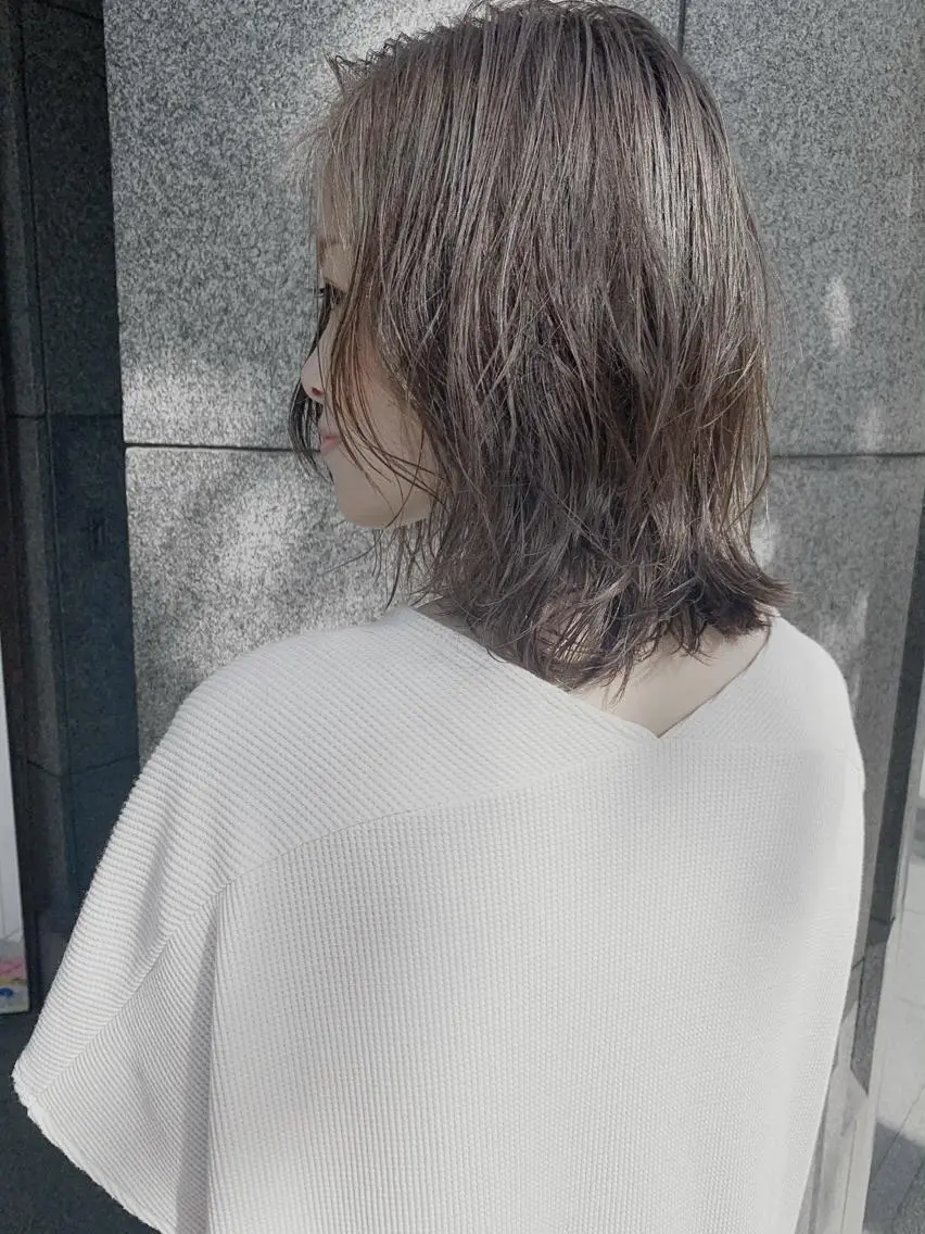 ミディアム 川村 政輝のヘアスタイル
