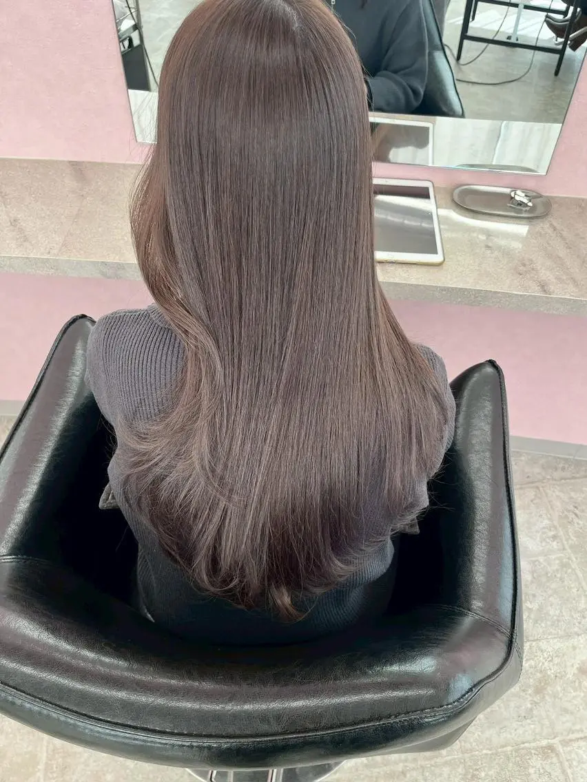 カラー saeri MATTYのヘアスタイル