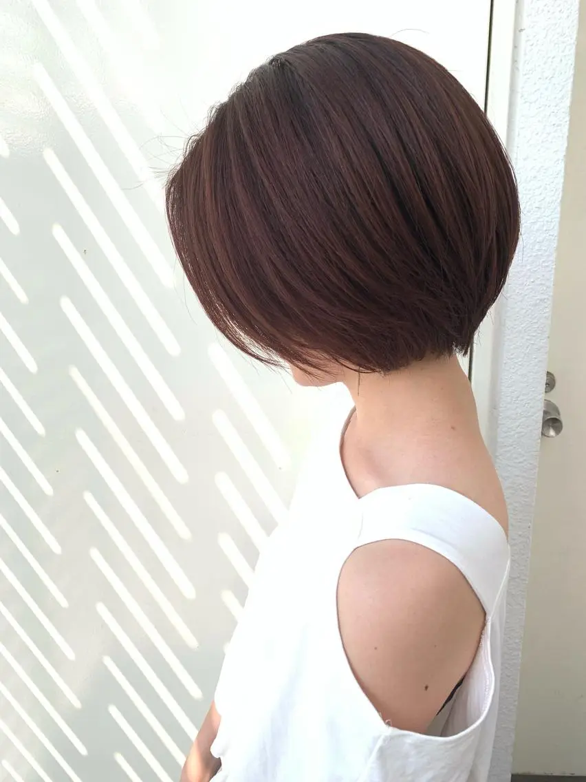 ショート カラー パーマ ヘアアレンジ メンズ ネイル マツエク・マツパ ハンサムショート ブラウンカラー ミント カラーマツエク ショートヘア Zina福岡天神🪞 髪質改善🪞レイヤーのヘアスタイル