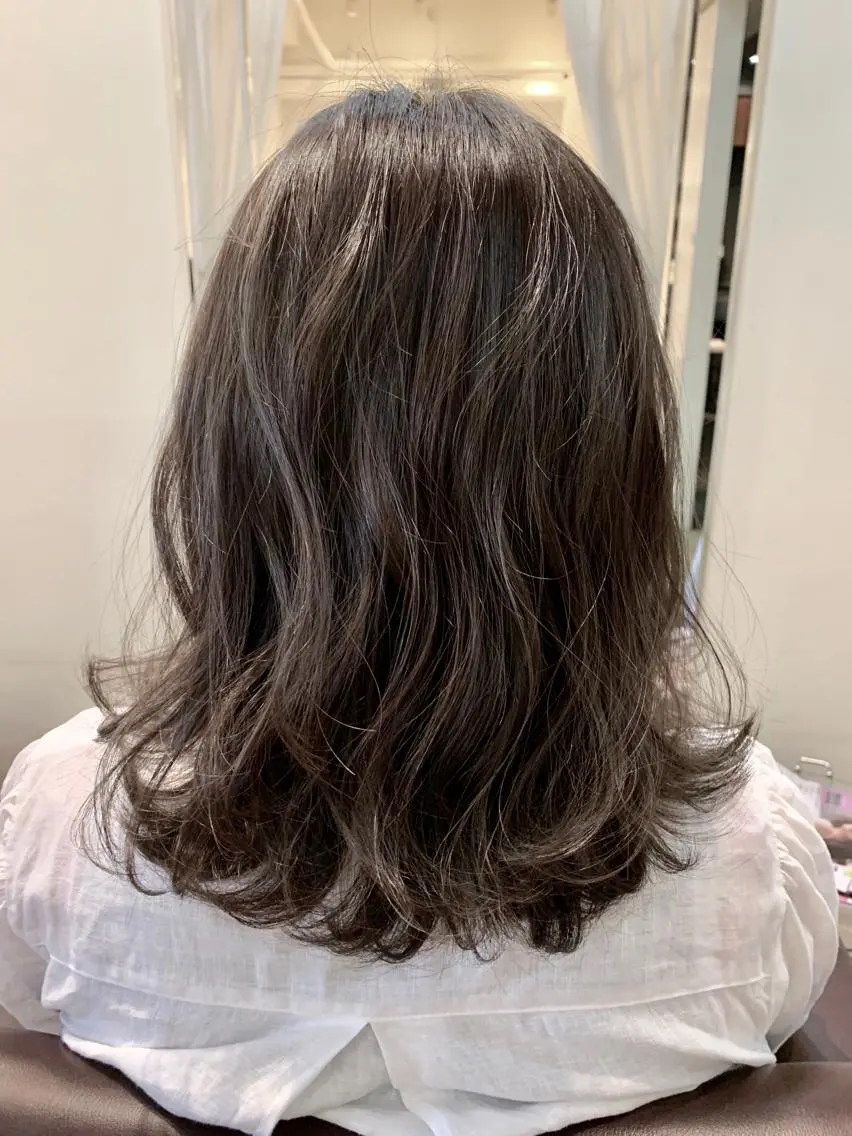 ミディアム カラー 【azure横浜】 🧸misaki🌸のヘアスタイル