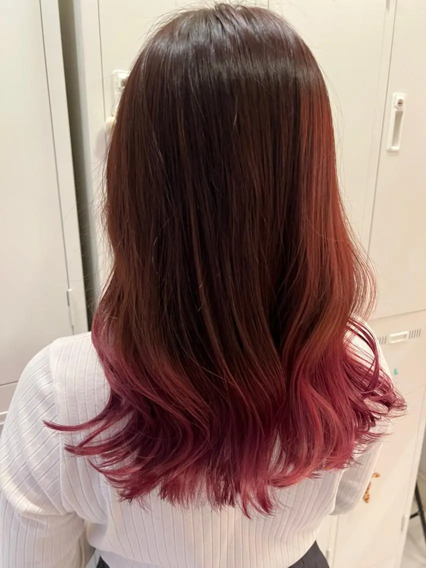 セミロング カラー ヘアアレンジ 成人式 アディクシーカラー アッシュ バレイヤージュ ミストバング N° +aero 横浜のヘアスタイル